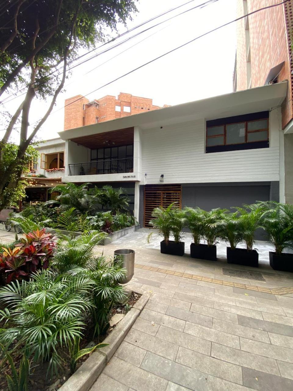 Casa Mosaiko Primer Parque Laureles Medellín Exterior foto
